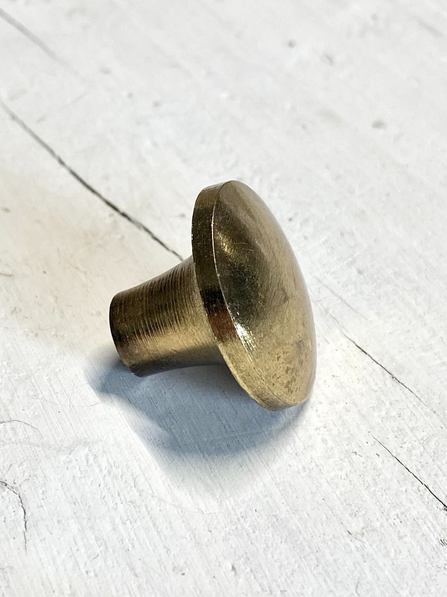 Knob metal golod coloured