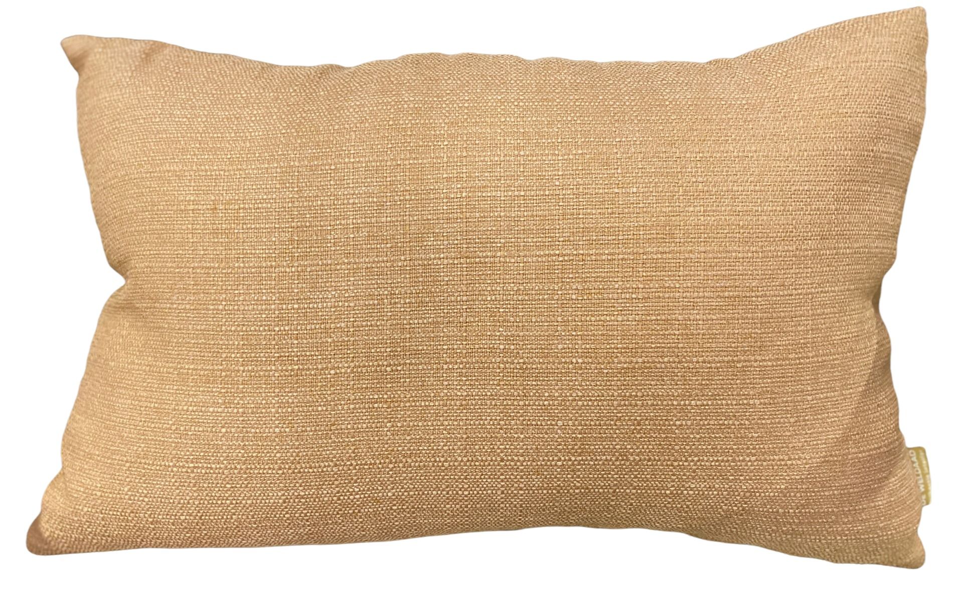 Linen cushion salmon