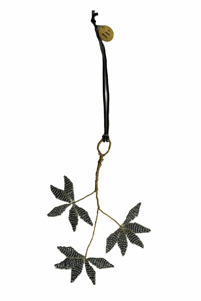 Shimmering leaves hanger