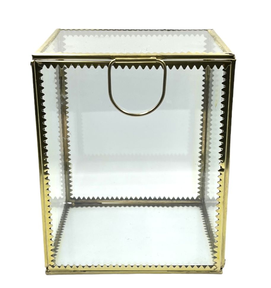 Glass display box