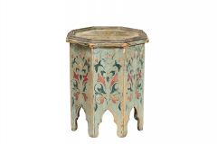 Handpainted sidetable green