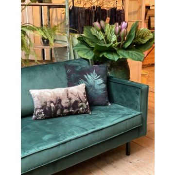 Cushion velvet with jungle print