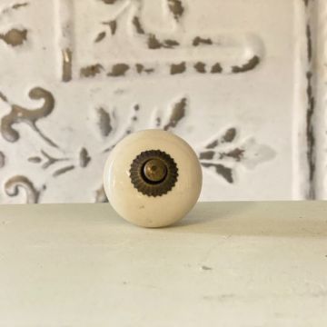 Drawer knob off-white 