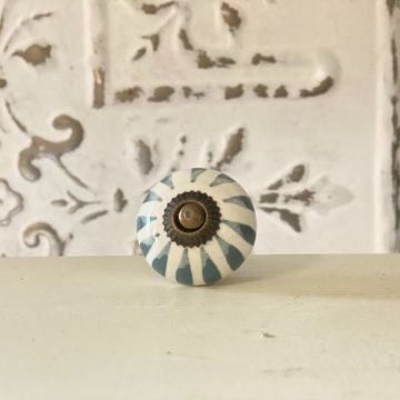 Knob ocean blue